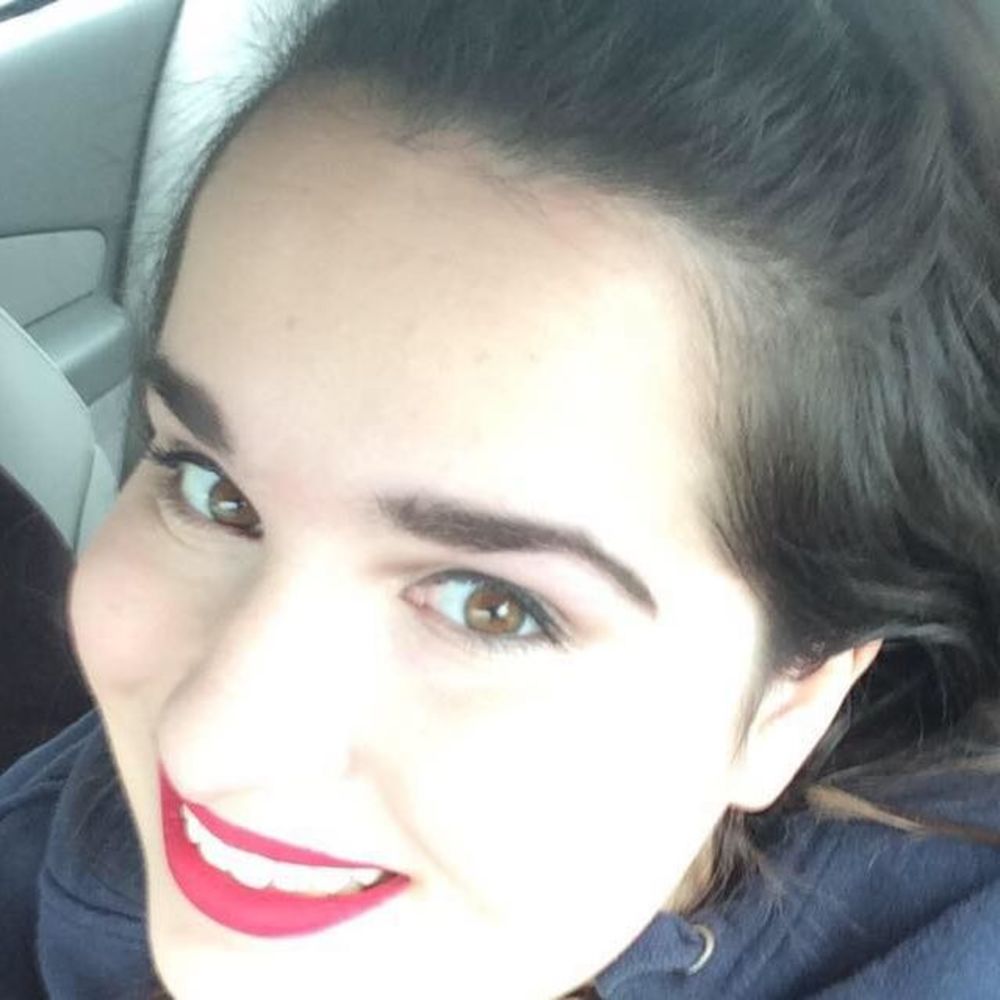 Meet your Posher, Christina